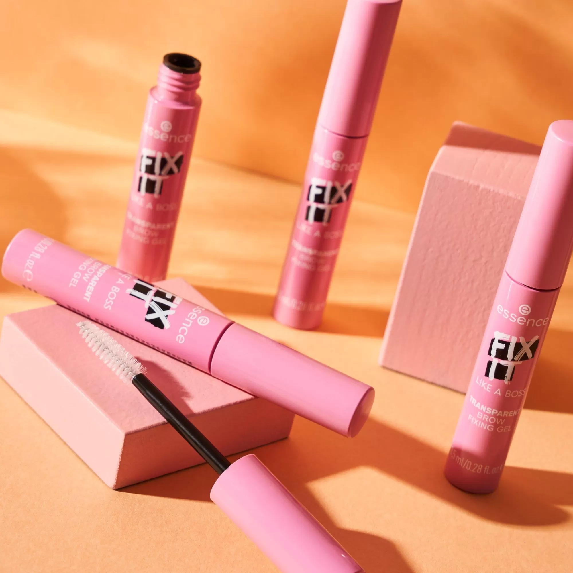 essence Sopracciglia | FIX IT LIKE A BOSS TRANSPARENT BROW FIXING GEL SOPRACCIGLIA